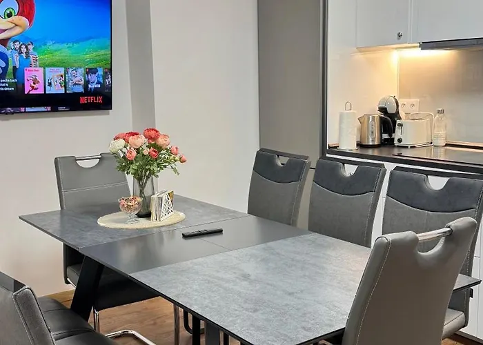Modern In Old Town Appartement *