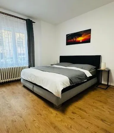 Modern In Old Town Apartamento
