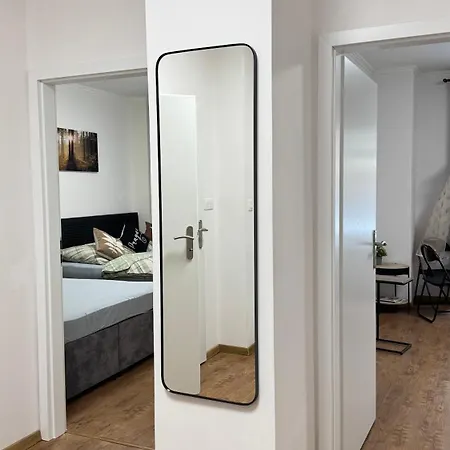 Апартаменты Modern In Old Town *